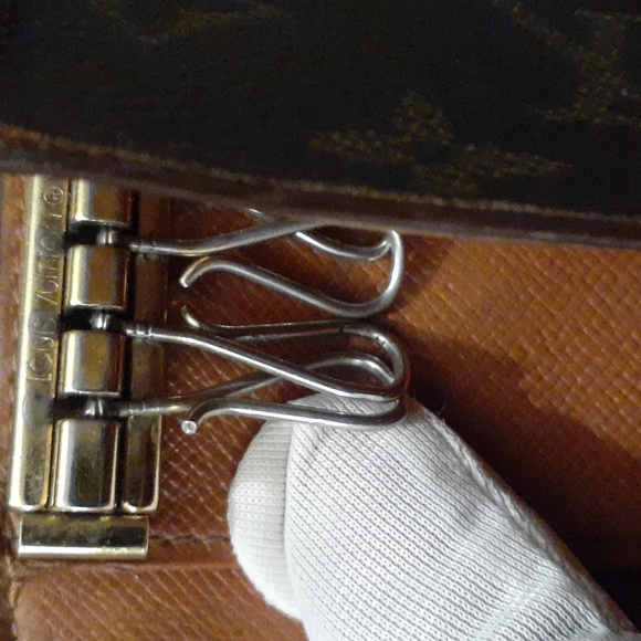 LOUIS VUITTON KEYCHAIN VINTAGE - Picture 13 of 13